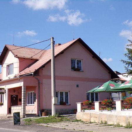 U Kremilka Hotel Jicin Ngoại thất bức ảnh