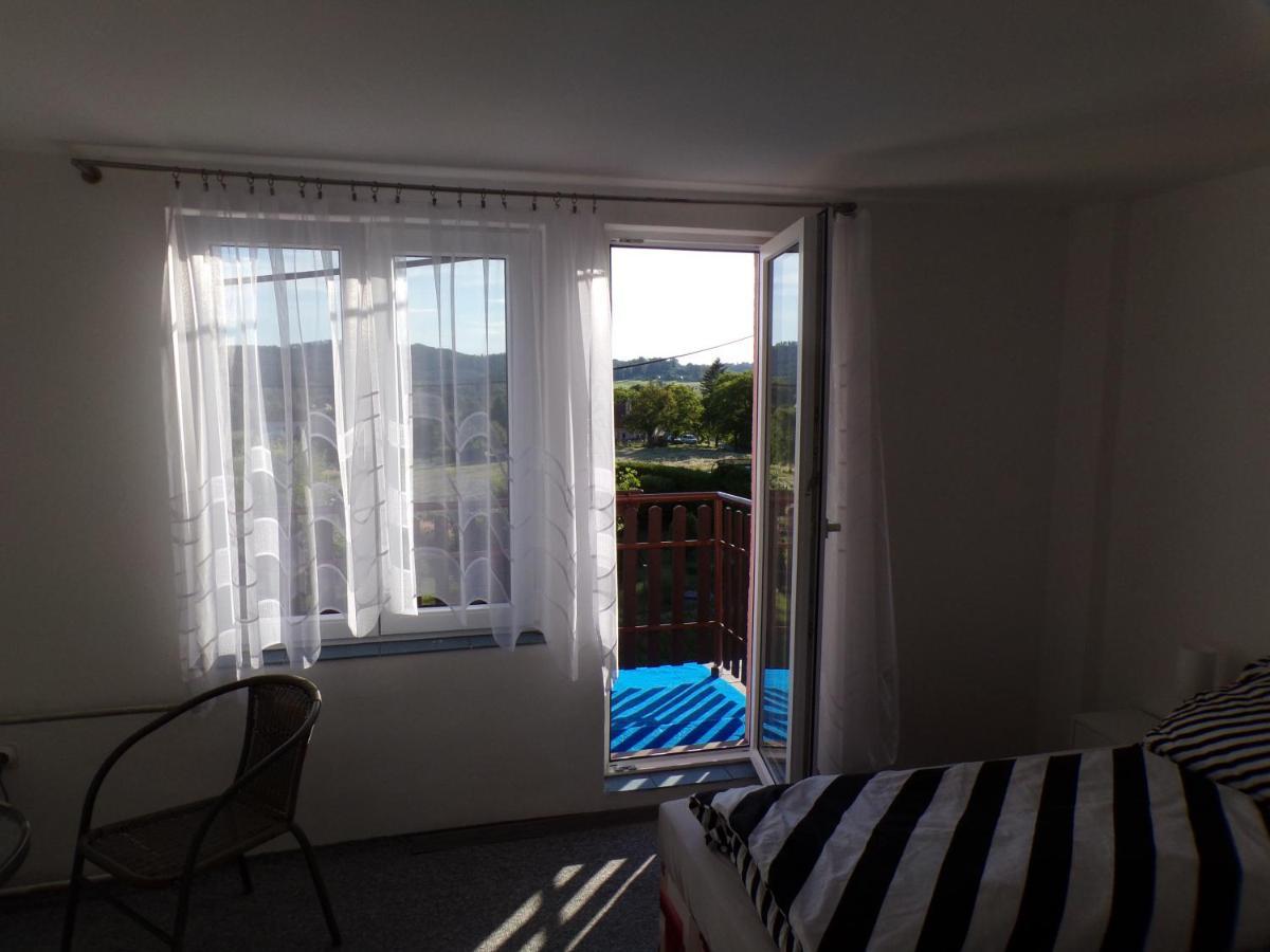 U Kremilka Hotel Jicin Ngoại thất bức ảnh